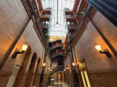 Los Angeles: Downtown History & Architecture Walking Tour
