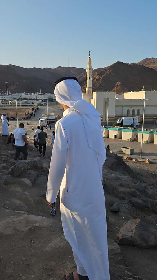 Madinah Culture & History Tour – Led by Local Guide - Gharas Well finishes on a reflective note