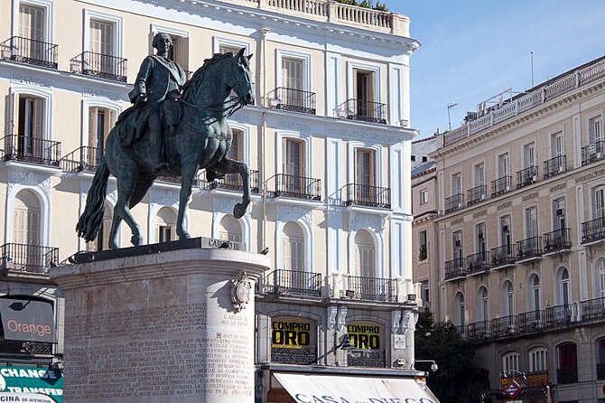 Madrid Historic Centre Food Tour with Authentic Tapas & Wines - Tapas, cider, vermouth, and a daily surprise