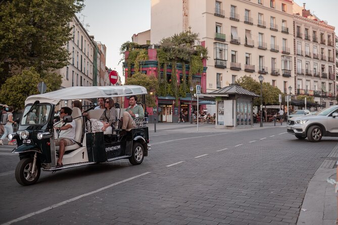 Madrid Historical Tour with Local Guide in Eco Tuk Tuk Private - Why an electric tuk-tuk works well in Madrid