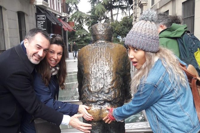 Madrid Historical Walking Tour - Plaza de la Villa And Medieval Facades