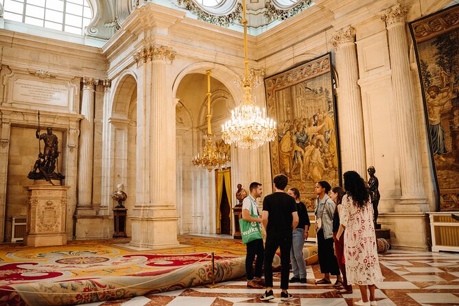 Madrid in a Day Tour:Royal Palace, Historic Center & Prado Museum - Group Size, Timing, and Physical Demands