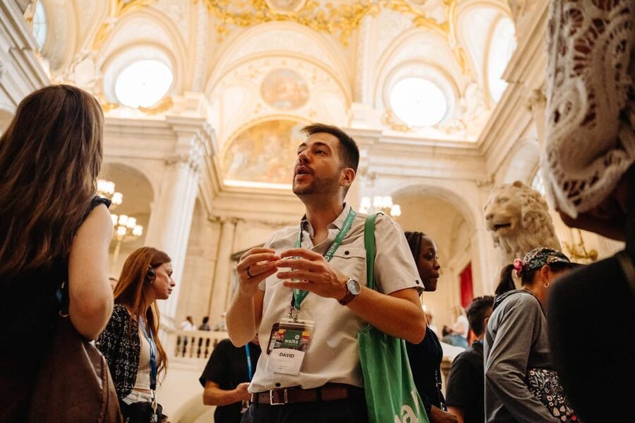 Madrid: Royal Palace, Prado Museum & Historic Center Tour - A short walk through Madrid’s old center