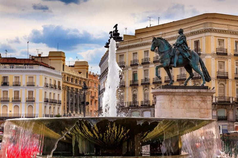 Madrid: Small-group historical walking tour - Starting at La Mariblanca in Puerta del Sol
