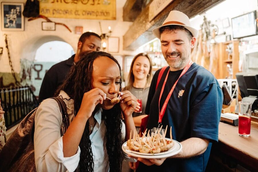 Madrid: Tapas, Taverns & History Tour - Key reasons to consider this Madrid food tour