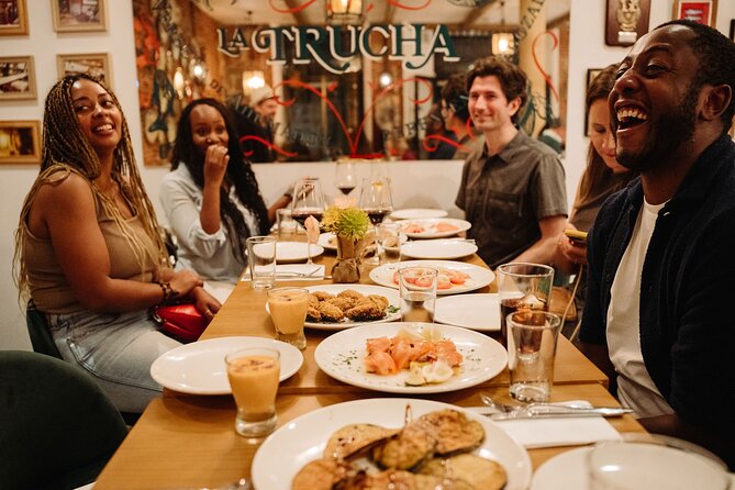 Madrid Tapas & Taverns Small Group Food & History Tour - La Casa del Abuelo and the final garlic shrimp