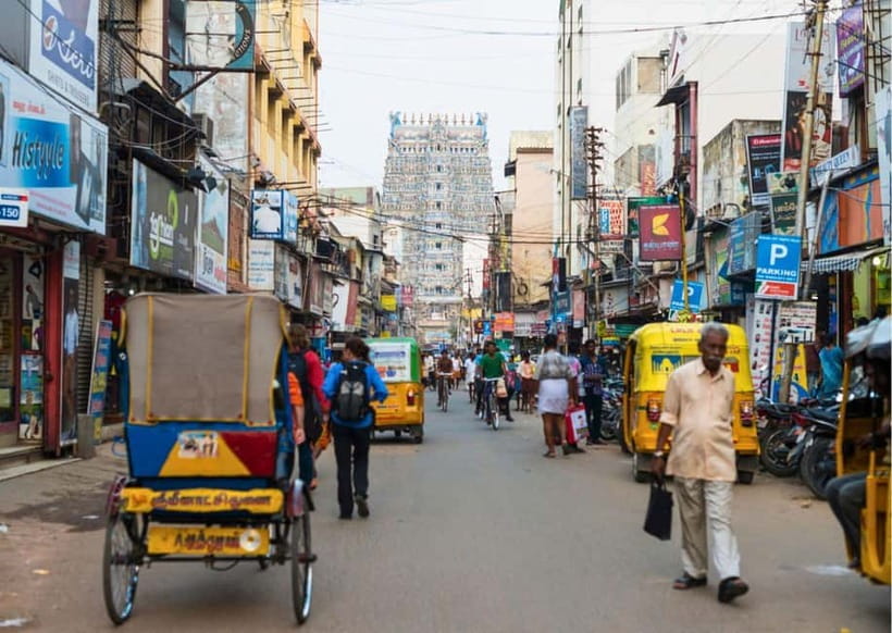 Madurai: Heritage & Cultural Trails Guided Walking Tour - Guide quality can shape the whole experience