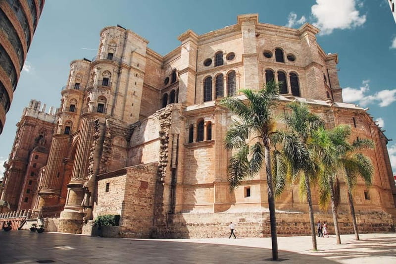 Málaga: 2-Hour Historical Center & Cathedral Tour - Walking through Calle Larios and Plaza de la Constitución