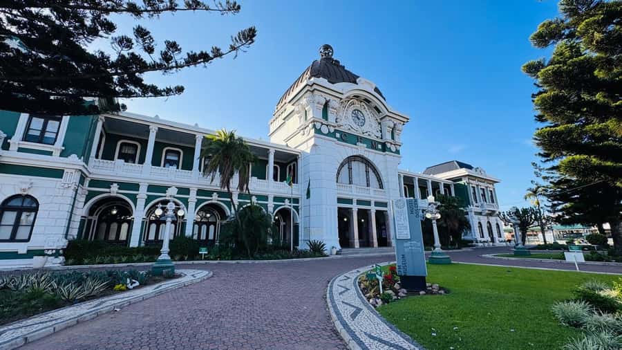 Maputo: City Tour with Historical and Cultural Highlights - The Iron House and Tunduru Gardens