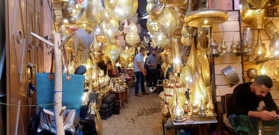 Marrakech: Guided Medina History & Culture Tour - Working souks and the craft economy