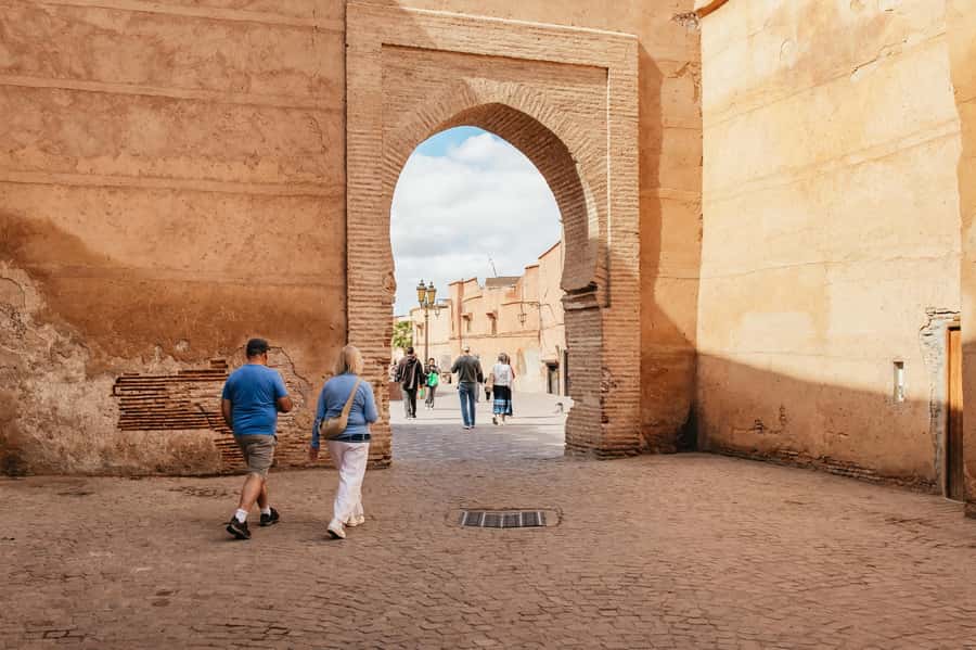 Marrakech: Saadian Tombs & Bahia Palace, Medina Guided Tour - What four hours on foot really means