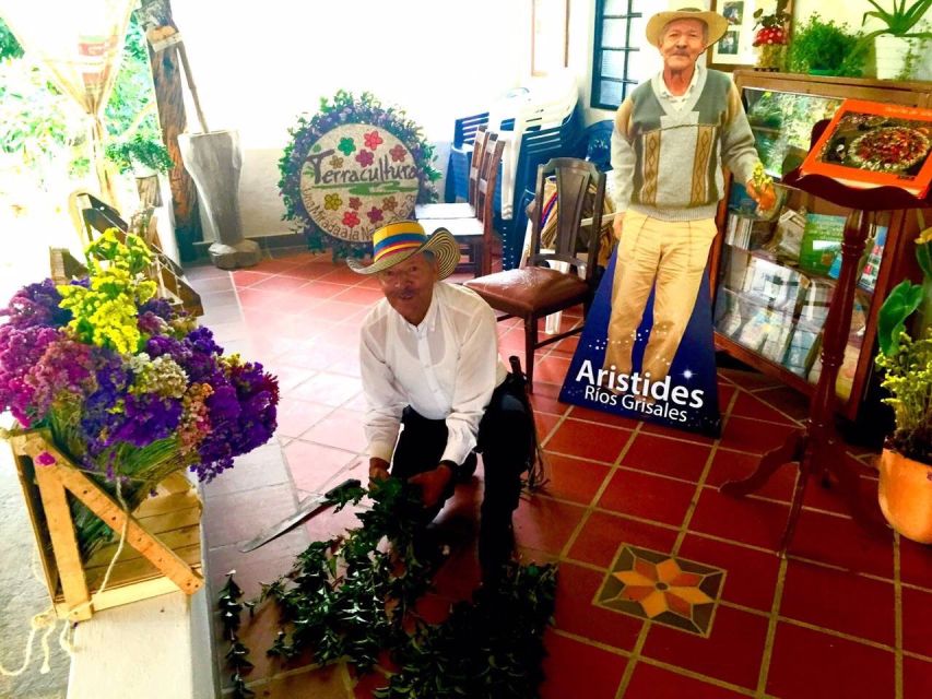 Medellín: Flower Farm & Silletero History Tour - What to bring for the farm and mountain roads