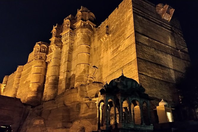 Mehrangarh Fort and Blue City Historic Tour with Local Guide - Mehrangarh Fort, the main event