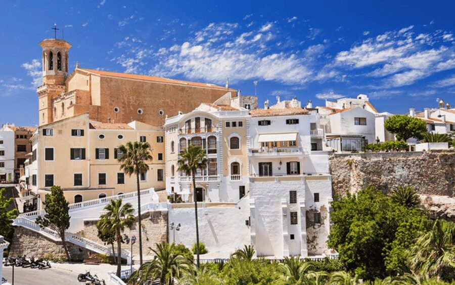 Menorca: Mahon Guided Walking Tour with History & Tastings - Key points to know before booking