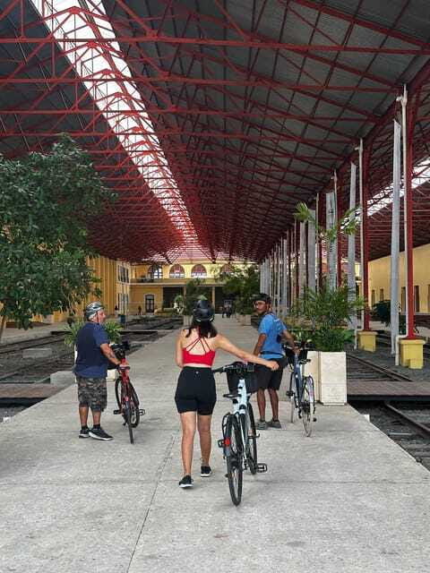 Mérida: The E-bike tour with history and culture - La Mejorada and the colonial center