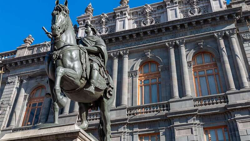 Mexico City: Historic Downtown Walking Tour - Key things to know before you book