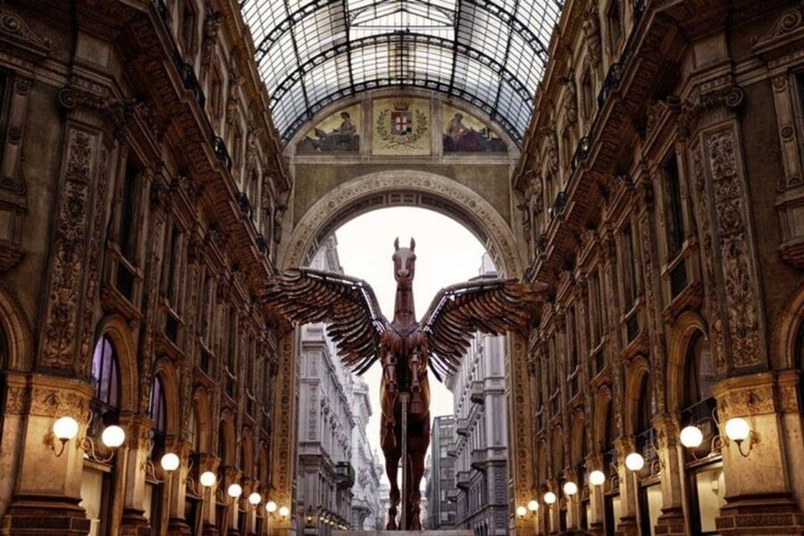 Milan : Historic Private Walking Tour - A useful first look at Milan in two hours