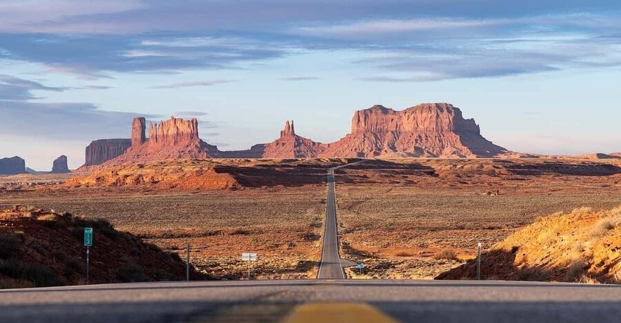 Monument Valley: Cultural Tour with Dinner and Entertainment - Key points before you book