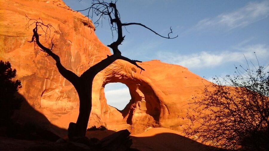 Monument Valley: Scenic 3.5-Hour Cultural Tour - The open-air ride through Lower Monument Valley