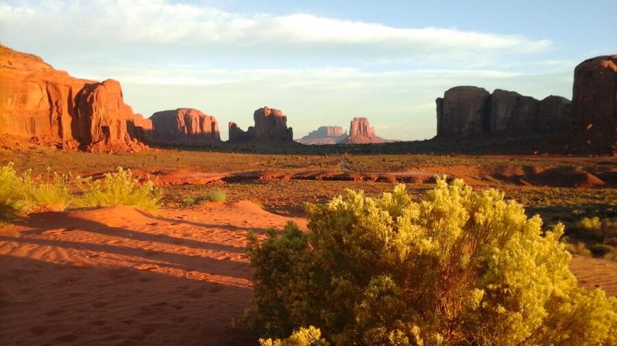 Monument Valley: Scenic 3.5-Hour Cultural Tour - The Back Country is the main reason to book
