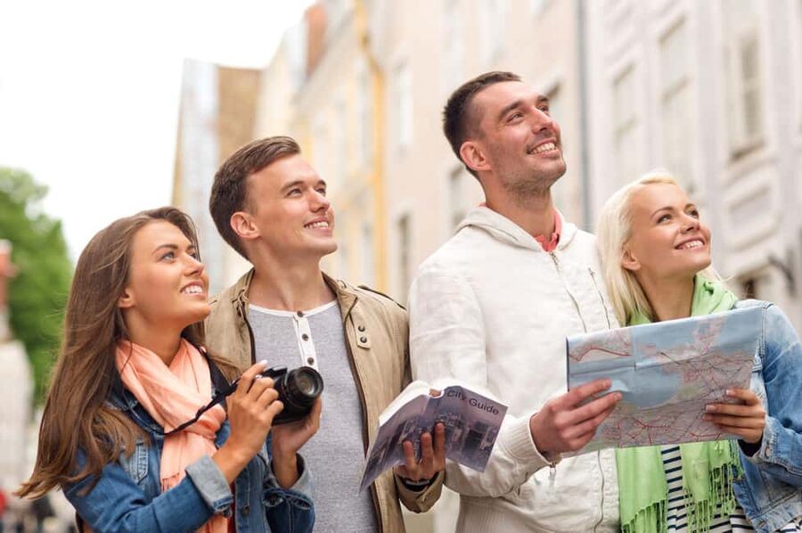 Naples: Historic Center Tour & Veiled Christ Entry Tickets - Walking through Roman walls and music history
