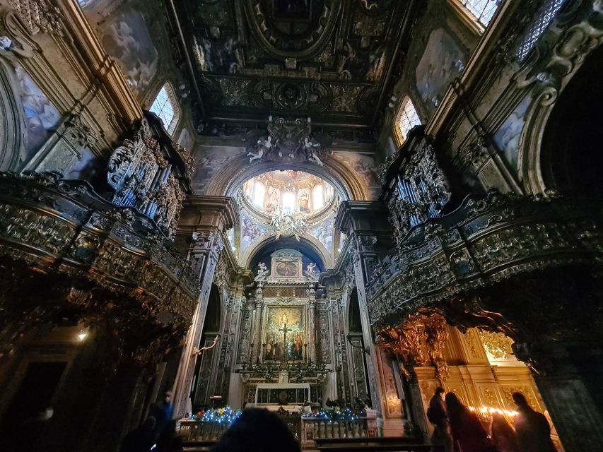 Naples: Monuments and Historic District Self-Guided Tour - Saint Gennaro Cathedral and Naples famous miracle