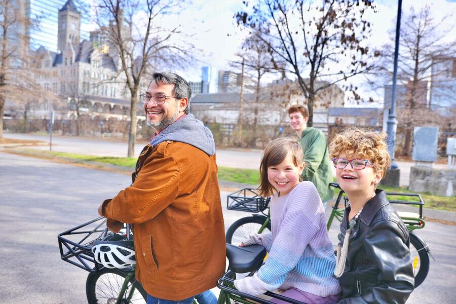 Nashville: Immersive E-Bike Tour of Music City's History - Broadway, the river, and the Ryman