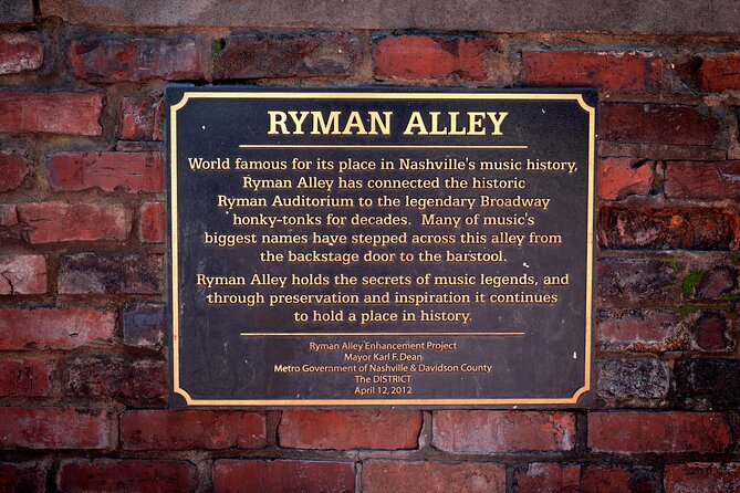 Nashville's Historic Electric Bike Tour - Vanderbilt and the return through Music Row