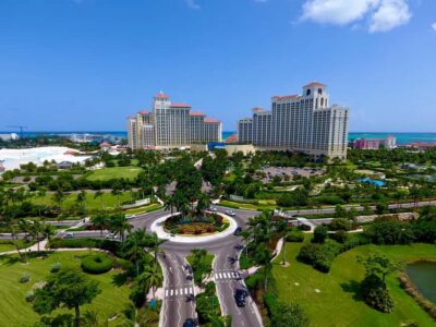 Nassau: Historic City Tour with Drink and Food Tasting