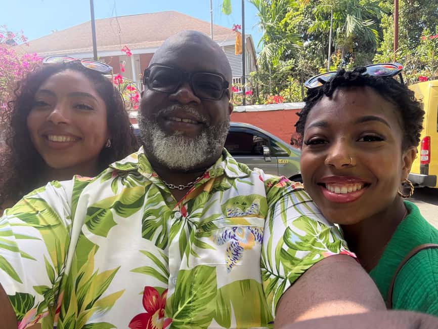 Nassau: Historic City Tour with Drink and Food Tasting - How the 150-minute schedule really works