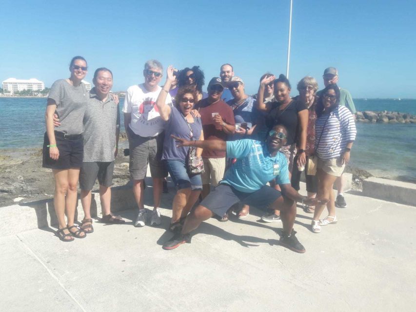 Nassau: Sip, Sample & See, Food & History Bus Tour - Why this Nassau tour works so well