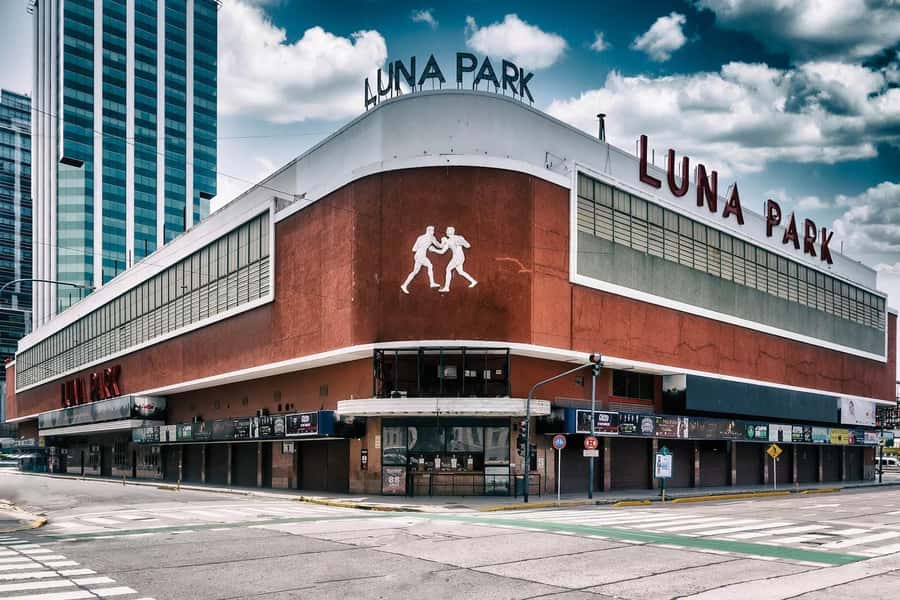 Nazis in Buenos Aires: a historical walking tour - Luna Park and the 15,000-seat gathering