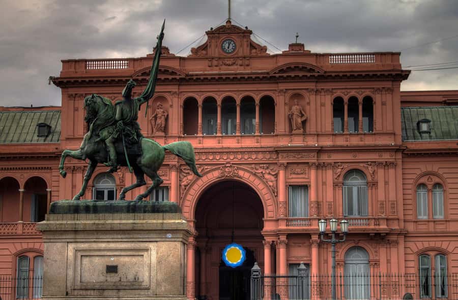 Nazis in Buenos Aires: a historical walking tour - Ending at the former Israeli Embassy