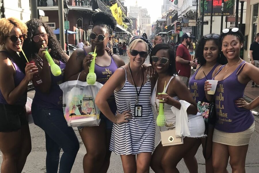 New Orleans: Drunk History Walking Tour - Ghosts, vampires, and the most haunted house