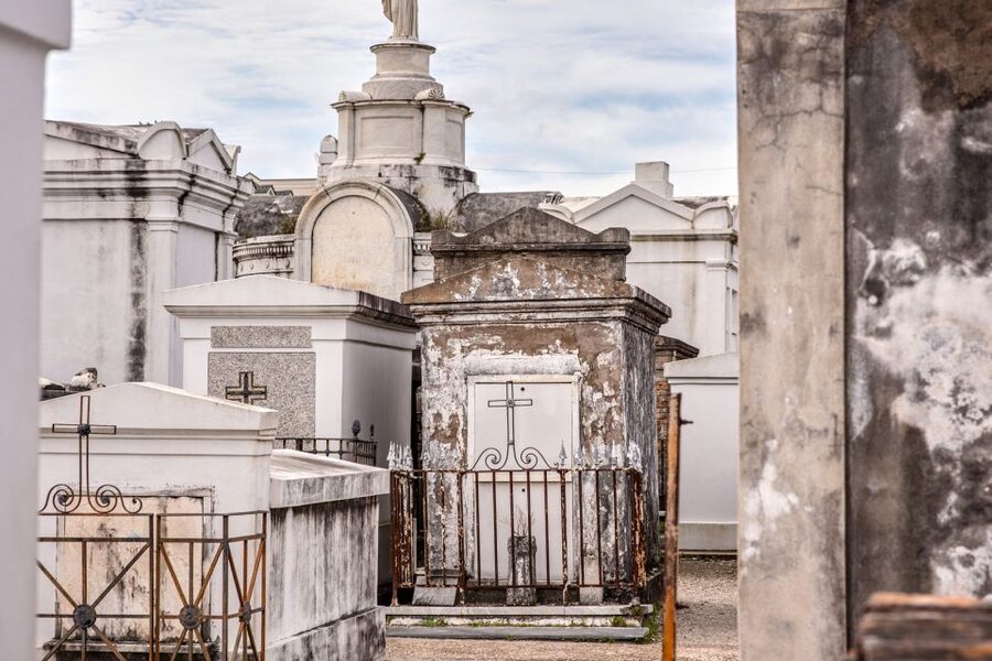 New Orleans: French Quarter Saints & Sinners History Tour - Key points to know before you book