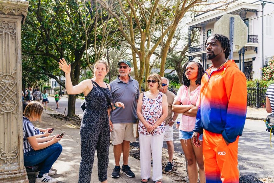 New Orleans: Garden District Food, Drinks & History Tour - Three food stops that build a New Orleans meal
