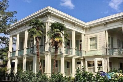 History, Culture & Architecture Guided Tour