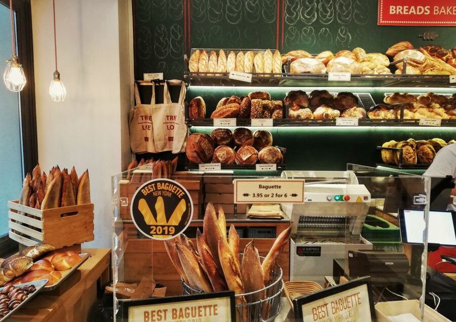 New York City: Flatiron Food, History, and Architecture Tour - Eataly pizza and the story of the building
