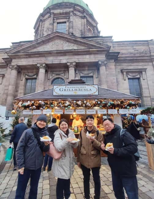 Nuremberg:Complete Tour! Castle/Old Town/World War history - A red beer tasting at Altstadthof Brewery