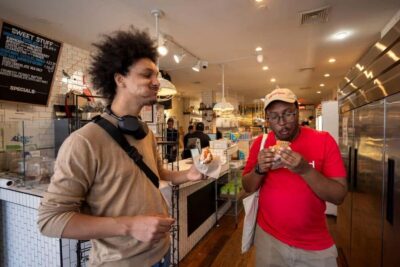 NYC: Brownstone Brooklyn History, Culture and Food Tour