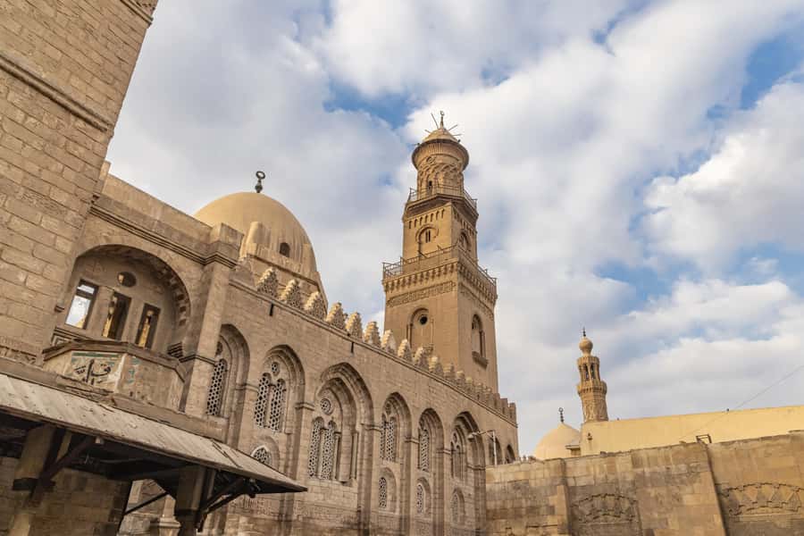 Old Cairo Guided Walk Tour: History, Culture & Street Bites - Egyptian food makes the finish worthwhile