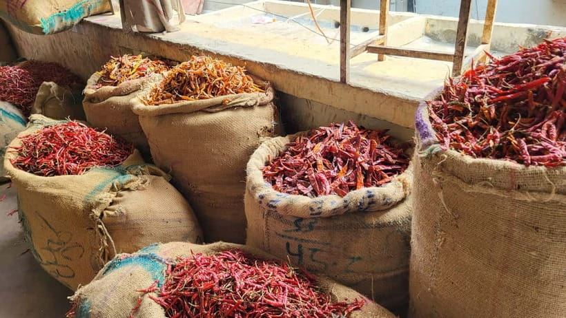 Old Delhi: Spices, Heritage and Bazaars Walking Tour - Jama Masjid and the optional mosque visit
