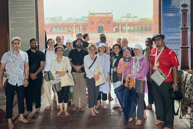 Old Delhi Walking Tour: Food, Culture & Spice Bazaars - Starting near the Red Fort at Chandni Chowk