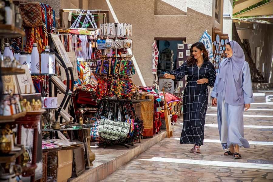 Old Dubai Heritage Tour: Souks, Mosques & more hidden gems! - Souk Madinat Jumeirah and the Burj Al Arab view