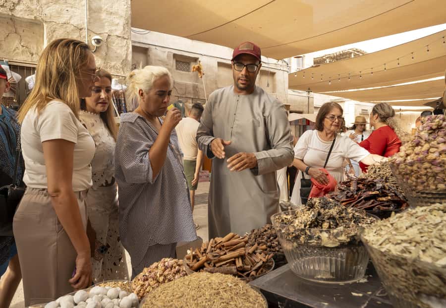 Old Dubai Historic Guided Tour: Creek, Street Food & Souks - Al Fahidi Fort and the Bur Dubai Souk