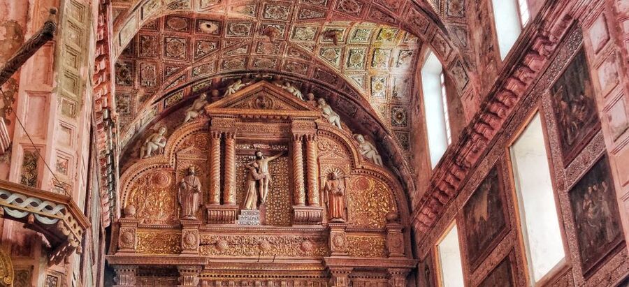 Old Goa: Walking Tour of Heritage Churches - Church of St. Catherine and the arrival of Portugal