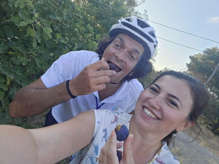 Ostuni: E-bike Tour, Ancient Olive Trees & Oil Tasting - A short walk on the Via Francigena