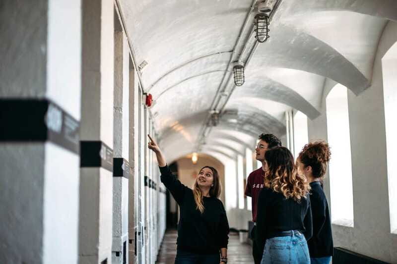 Ottawa : Historic Tour of the Ottawa Jail Hostel - What the hostel’s second life adds