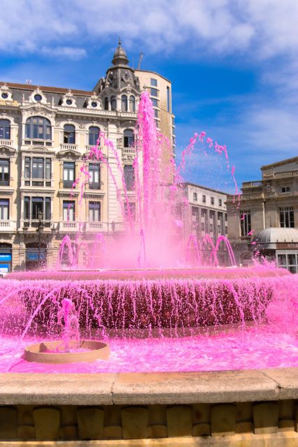 Oviedo : Walking tour of the Historic Center - Fontán, colorful buildings, and terrace life