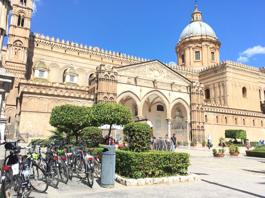 Palermo: Historic Center Guided Bike Tour with Food Tasting - Key points at a glance